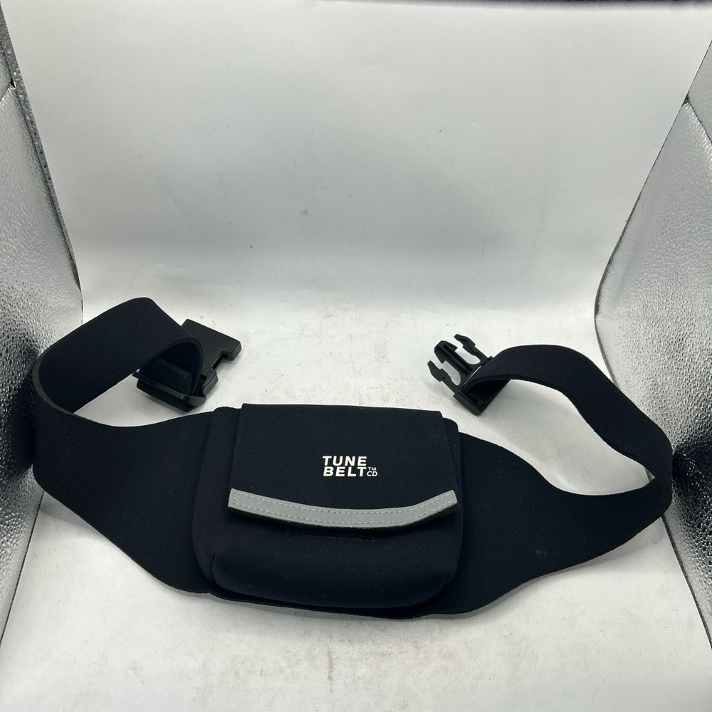 Tune Belt CD Player Sport Belt Adjustable Black Reflective Vintage‎ Retro